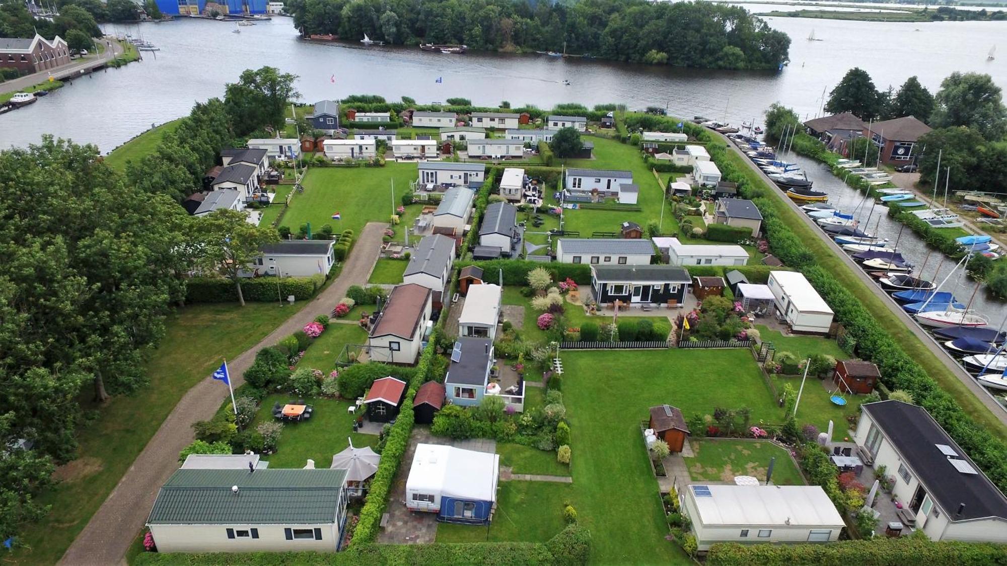 Warmond Camping De Hof Van Eeden酒店 外观 照片